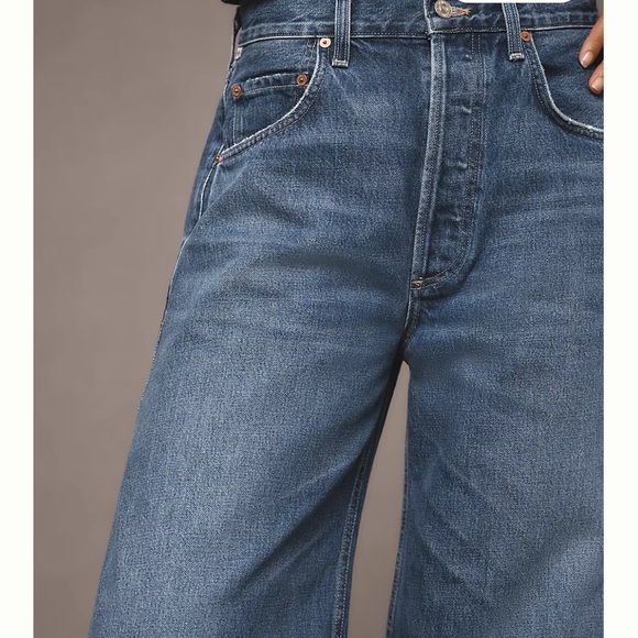 CITIZENS OF HUMANITY Horseshoe High-Rise Barrel Jeans - Picture 6 of 16